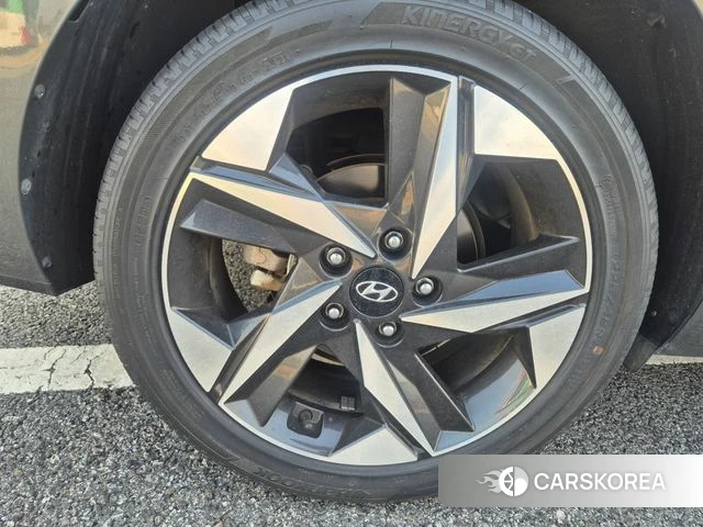 Hyundai Avante (CN7) id 3839861 из Кореи 7