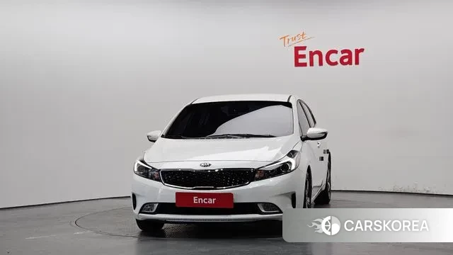 Kia The New K3 id 3198739 из Кореи 13