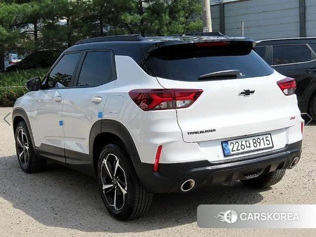 Chevrolet (GM Daewoo) Trailblazer 2023 Белый из Кореи, фото 3