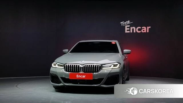 BMW 5 Series (G30) id 4624272 из Кореи 13