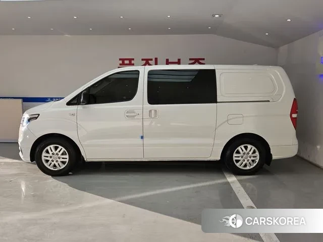 Hyundai The New Grand Starex id 3449021 из Кореи 13