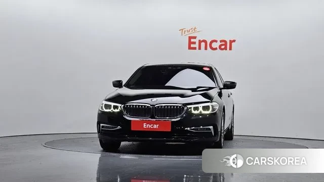 BMW 5 Series (G30) id 3391232 из Кореи 13