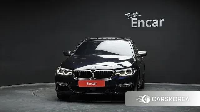 BMW 5 Series (G30) id 3682656 из Кореи 13