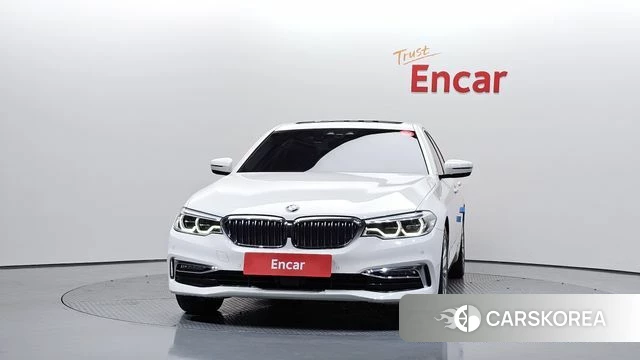 BMW 5 Series (G30) id 4751352 из Кореи 23