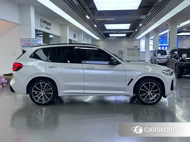 BMW X3 id 3913608 из Китая 10
