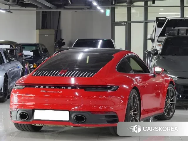 Porsche 911(992) id 3434052 из Кореи 11