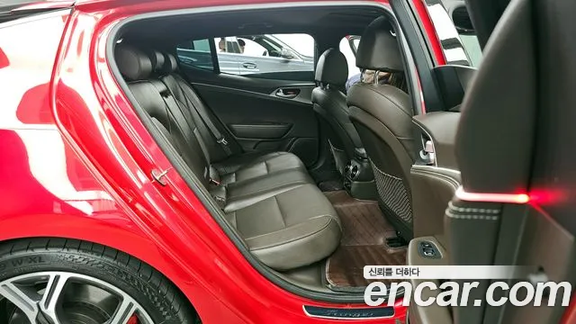 Kia Stinger id 2677568 из Кореи 13