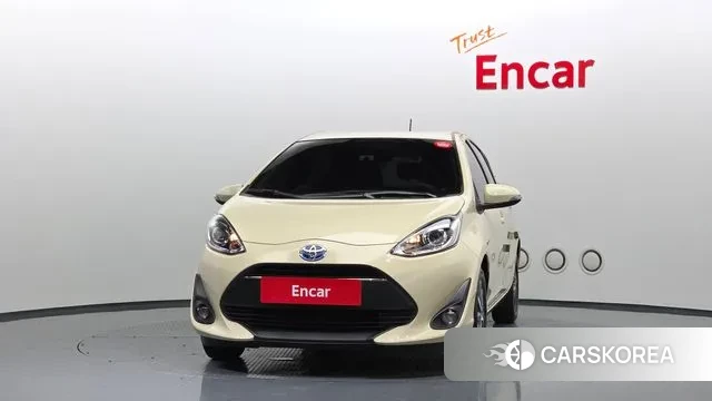 Toyota Prius C id 3259291 из Кореи 13
