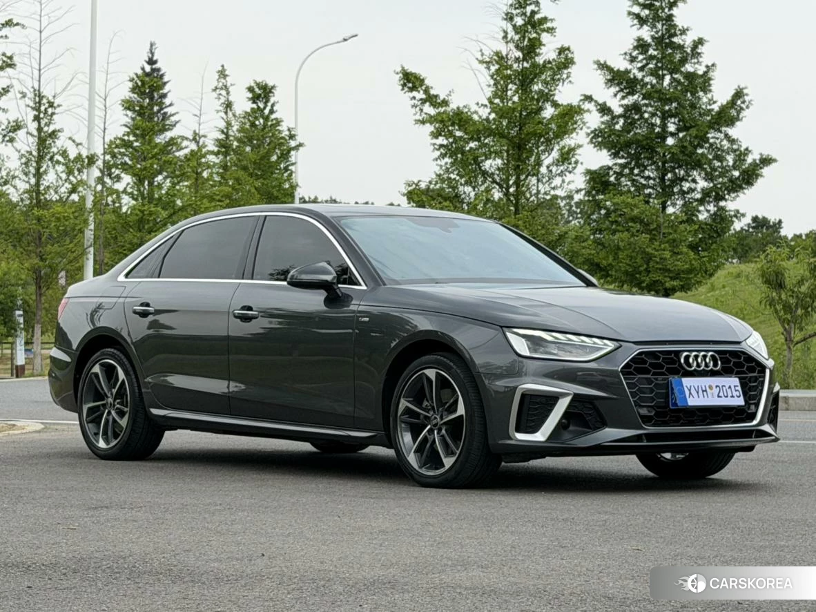 Audi A4L id 4452450 из Китая 10