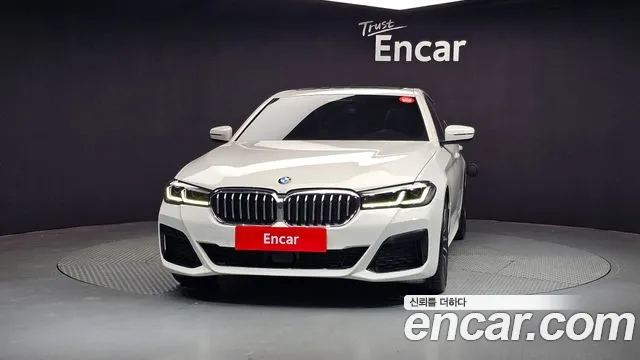 BMW 5 Series (G30) id 2824399 из Кореи 13