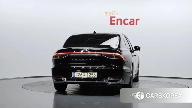 Hyundai The New Grandeur IG Hybrid id 4731881 из Кореи 23