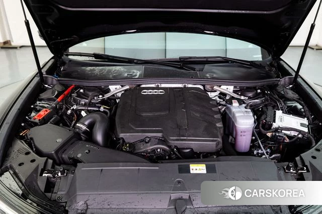 Audi A6L id 4275413 из Китая 19