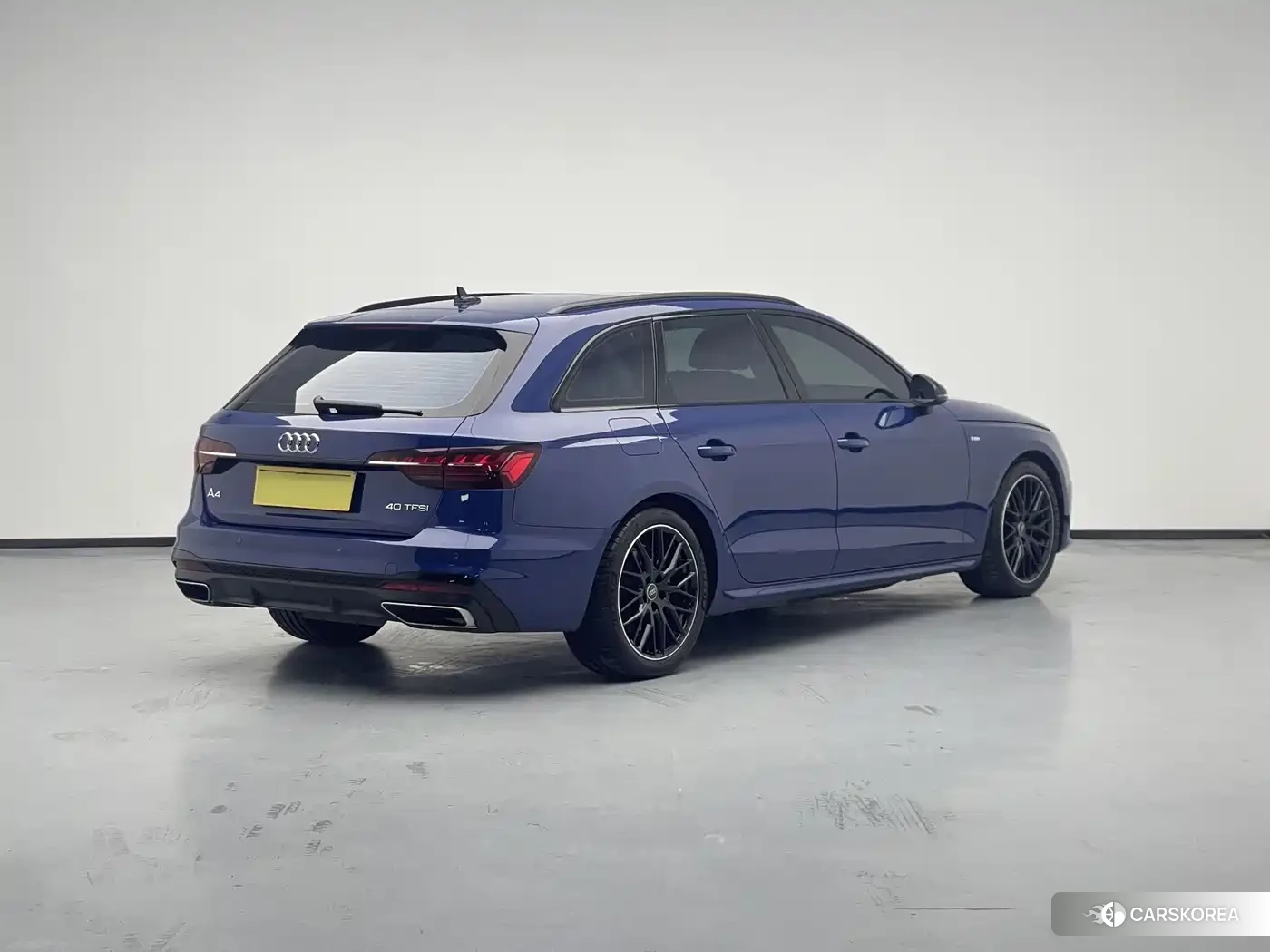 Audi A4L id 4607208 из Китая 13