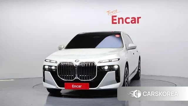 BMW 7 Series (G70) id 3321998 из Кореи 13