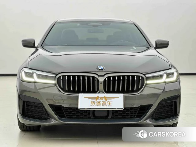 BMW 5 series (imported) 2023 Другой из Китая, фото 3