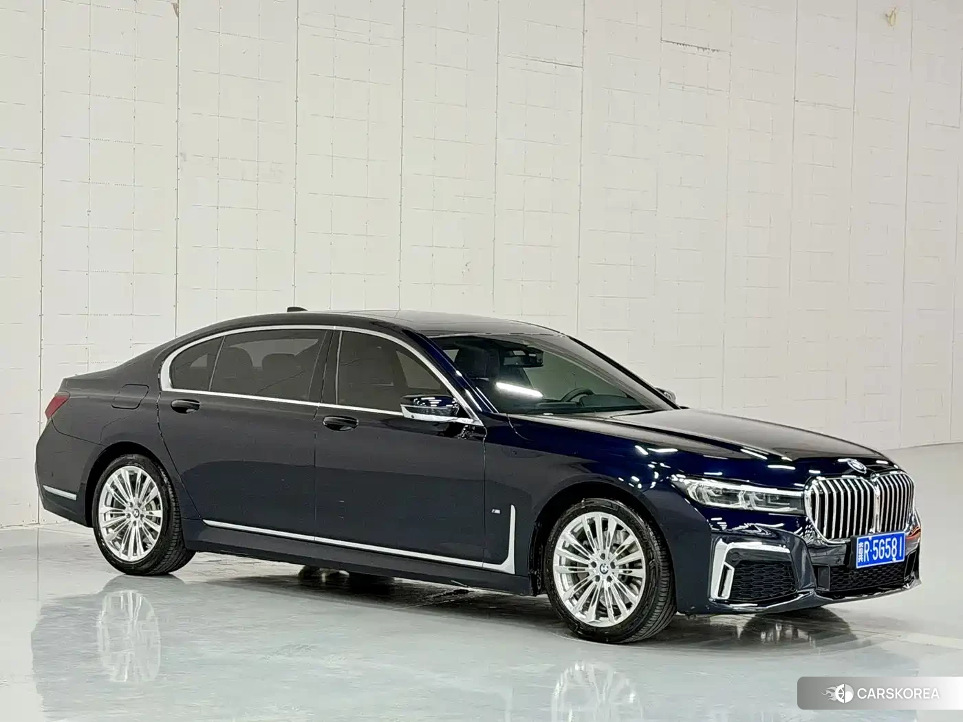 BMW 7 series 2021 Черный из Китая, фото 3