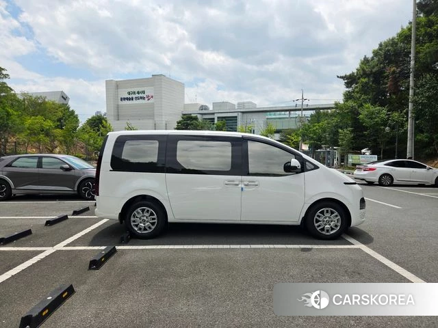 Hyundai Staria id 4577922 из Кореи 13