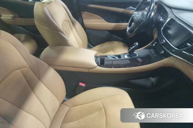 Buick Lacrosse id 3783629 из Китая 10