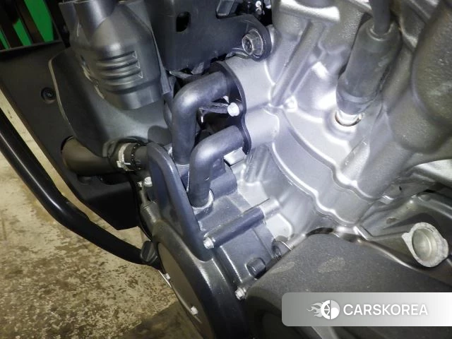Engine photo