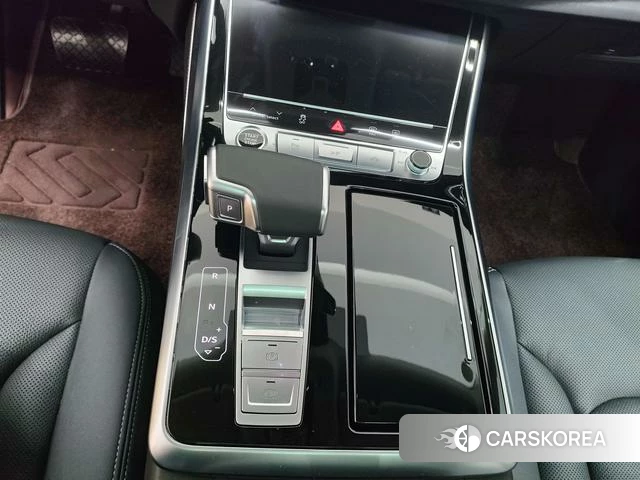 Audi Q8 id 4301536 из Китая 21