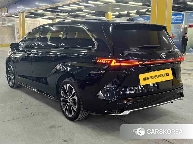 Toyota Grevia 2023 Другой из Китая, фото 3