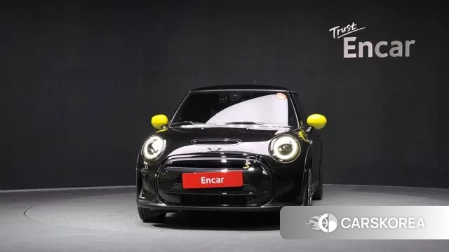 Mini Cooper Electric id 3679897 из Кореи 13