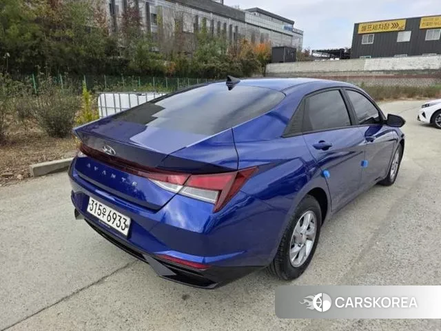 Hyundai Avante (CN7) id 3433854 из Кореи 10