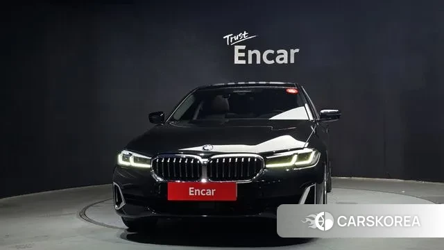 BMW 5 Series (G30) id 2895941 из Кореи 13