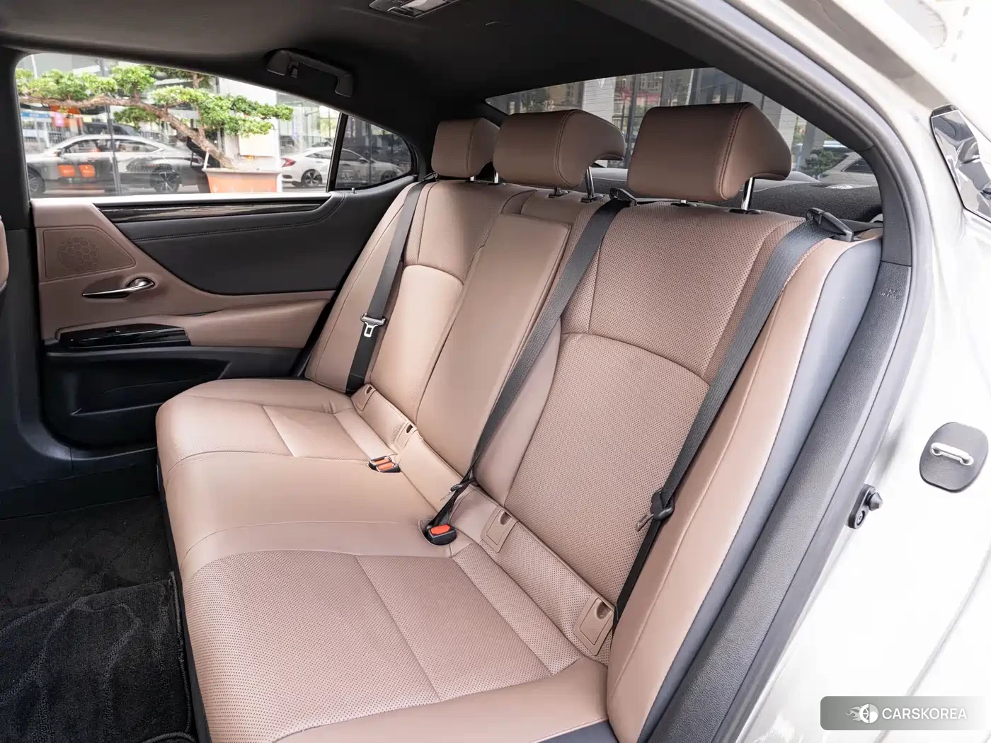 Lexus ES id 4570811 из Китая 14