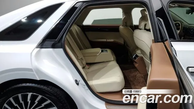 Hyundai Grandeur (GN7) id 2682888 из Кореи 13