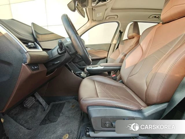 BMW iX1 id 4314564 из Китая 9