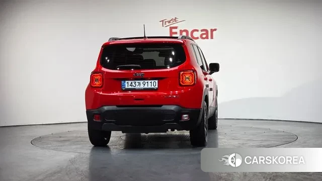 Jeep Renegade id 3576308 из Кореи 13