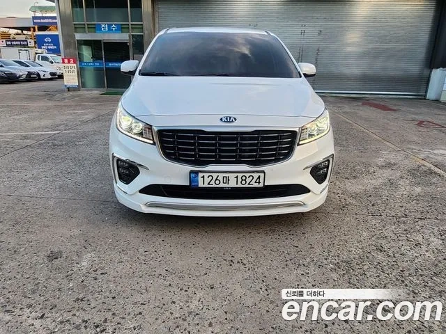Kia The New Carnival id 2924771 из Кореи 13