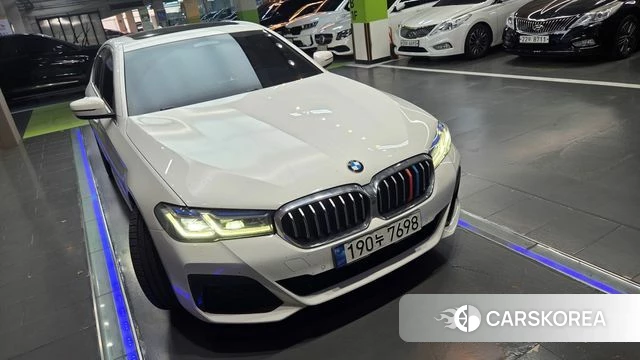 BMW 5 Series (G30) id 4429157 из Кореи 13