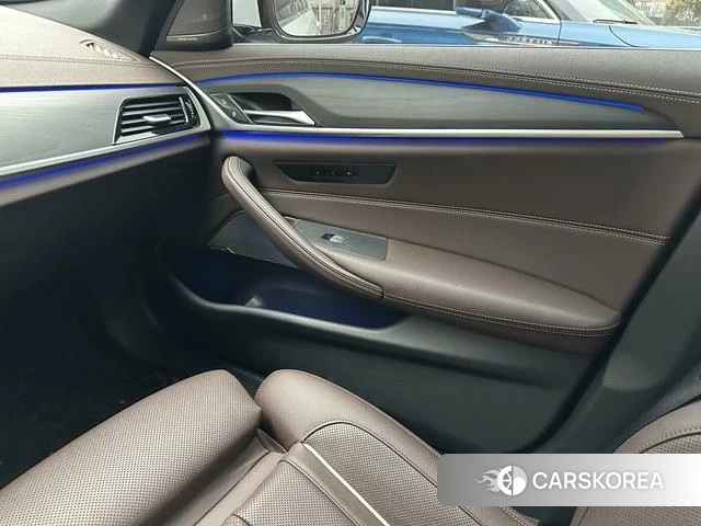BMW 5 series id 4271558 из Китая 12