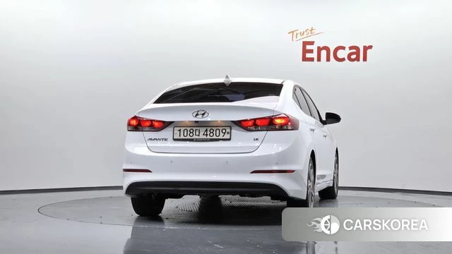 Hyundai Avante AD id 4530964 из Кореи 23