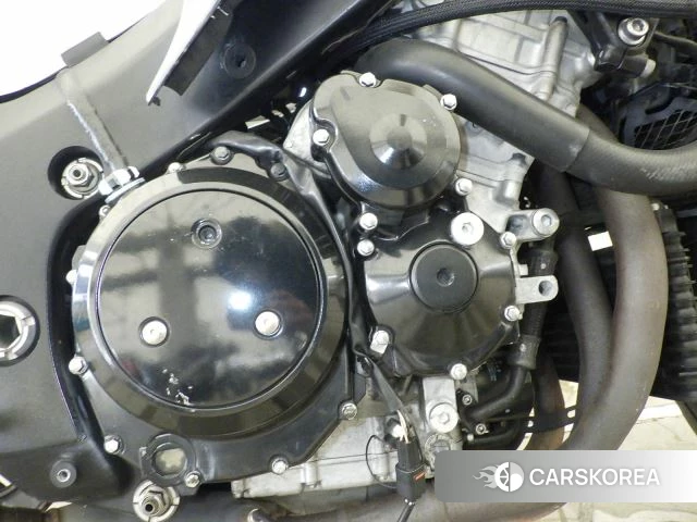 Engine photo