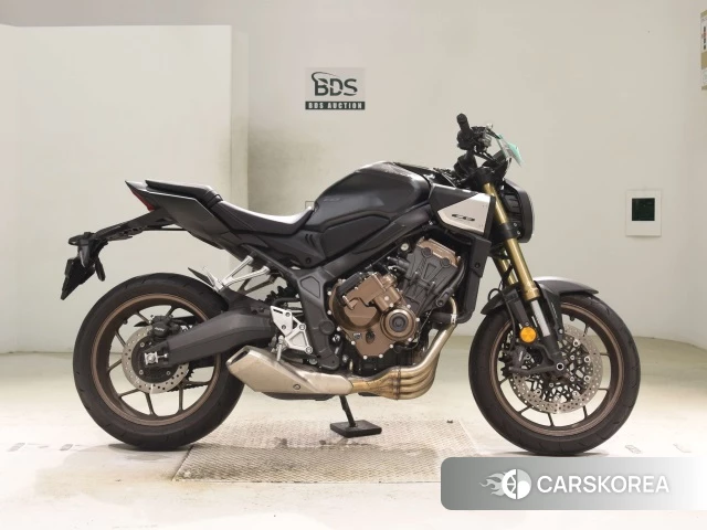Проданный Honda CB650R E-CLUTCH 2025 из Японии, фото 3