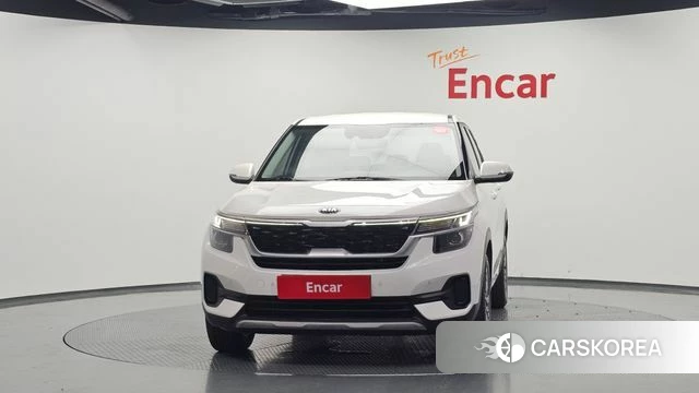Kia Seltos id 4524761 из Кореи 23