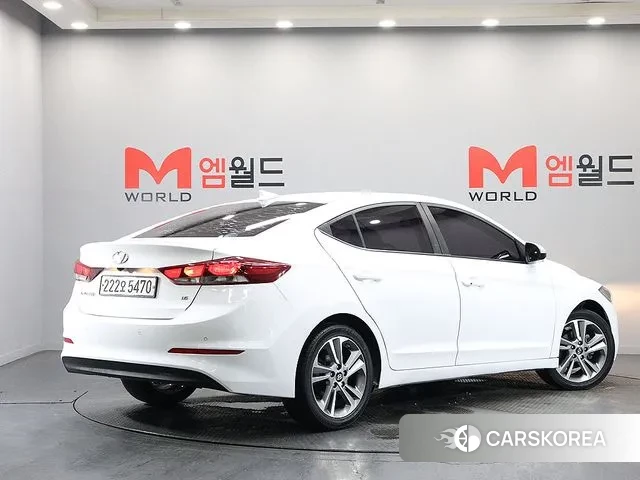 Hyundai Avante AD id 3041506 из Кореи 13