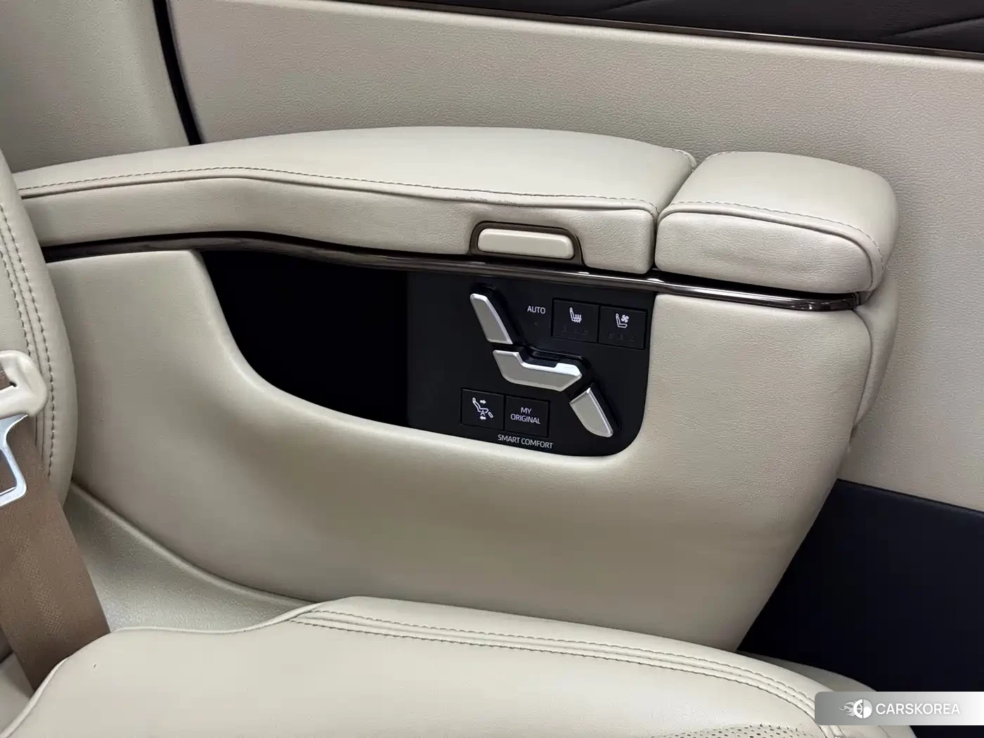 Toyota Elfa id 4583749 из Китая 22