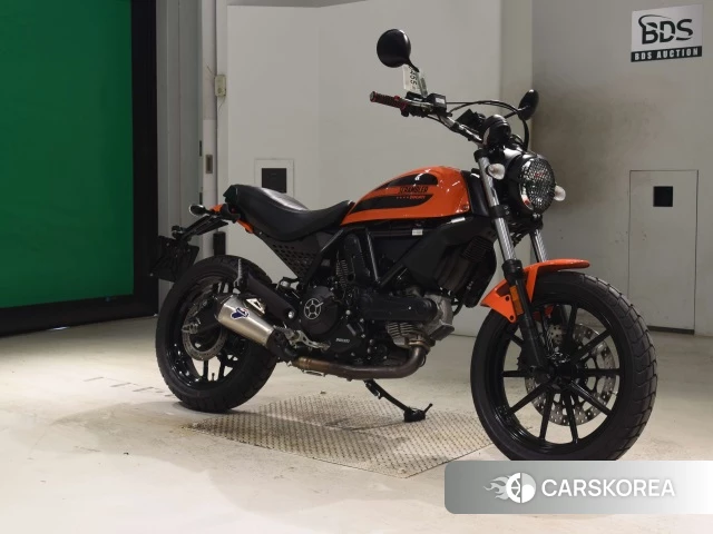 Проданный Ducati SCRAMBLER SIXTY2 2016 из Японии, фото 5