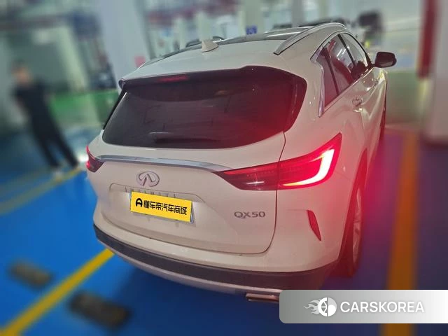 Infiniti QX50 2019 Белый из Китая, фото 3