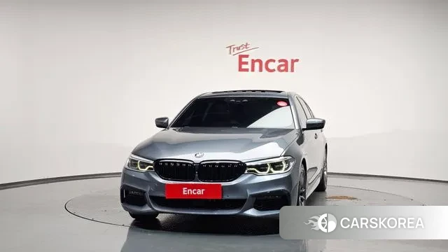 BMW 5 Series (G30) id 3176536 из Кореи 13