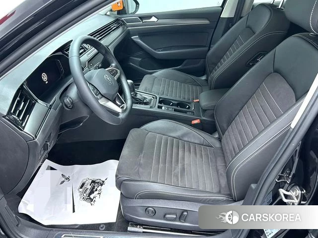 Volkswagen Magotan 2022 Черный из Китая, фото 3