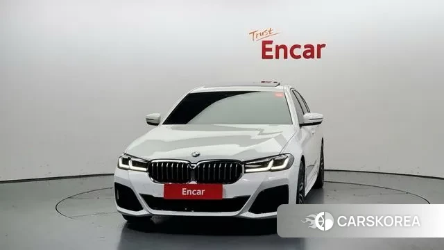 BMW 5 Series (G30) id 2964438 из Кореи 13