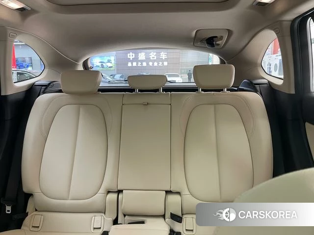 BMW X1 id 3895944 из Китая 22