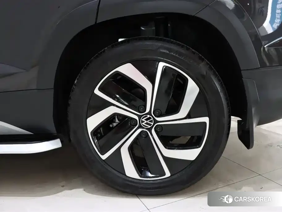 Volkswagen Tharu id 4538854 из Китая 13