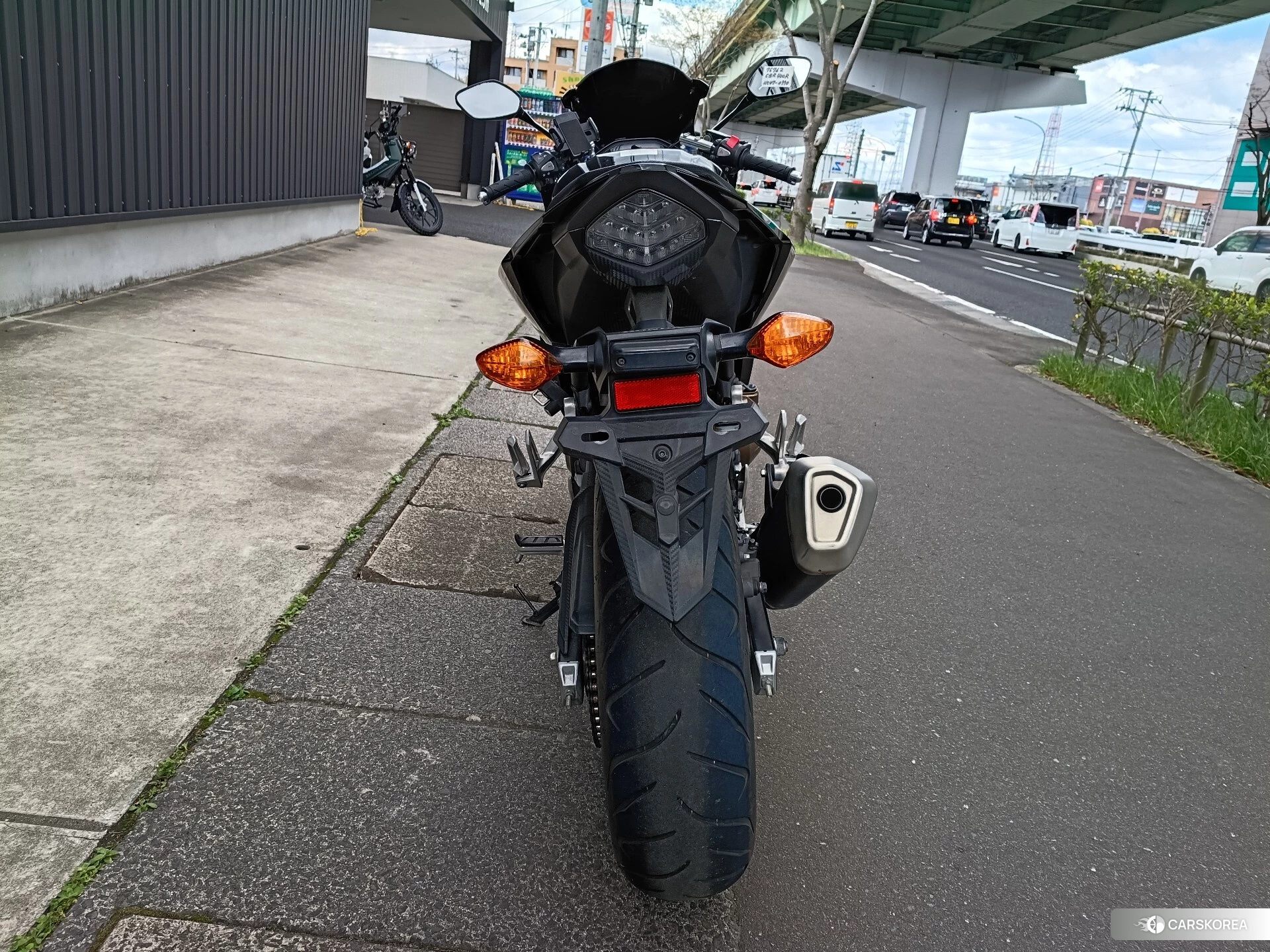 Honda CBR400R id 3948004 из Японии 23