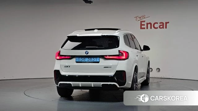 BMW iX1 (U11) id 4400859 из Кореи 23